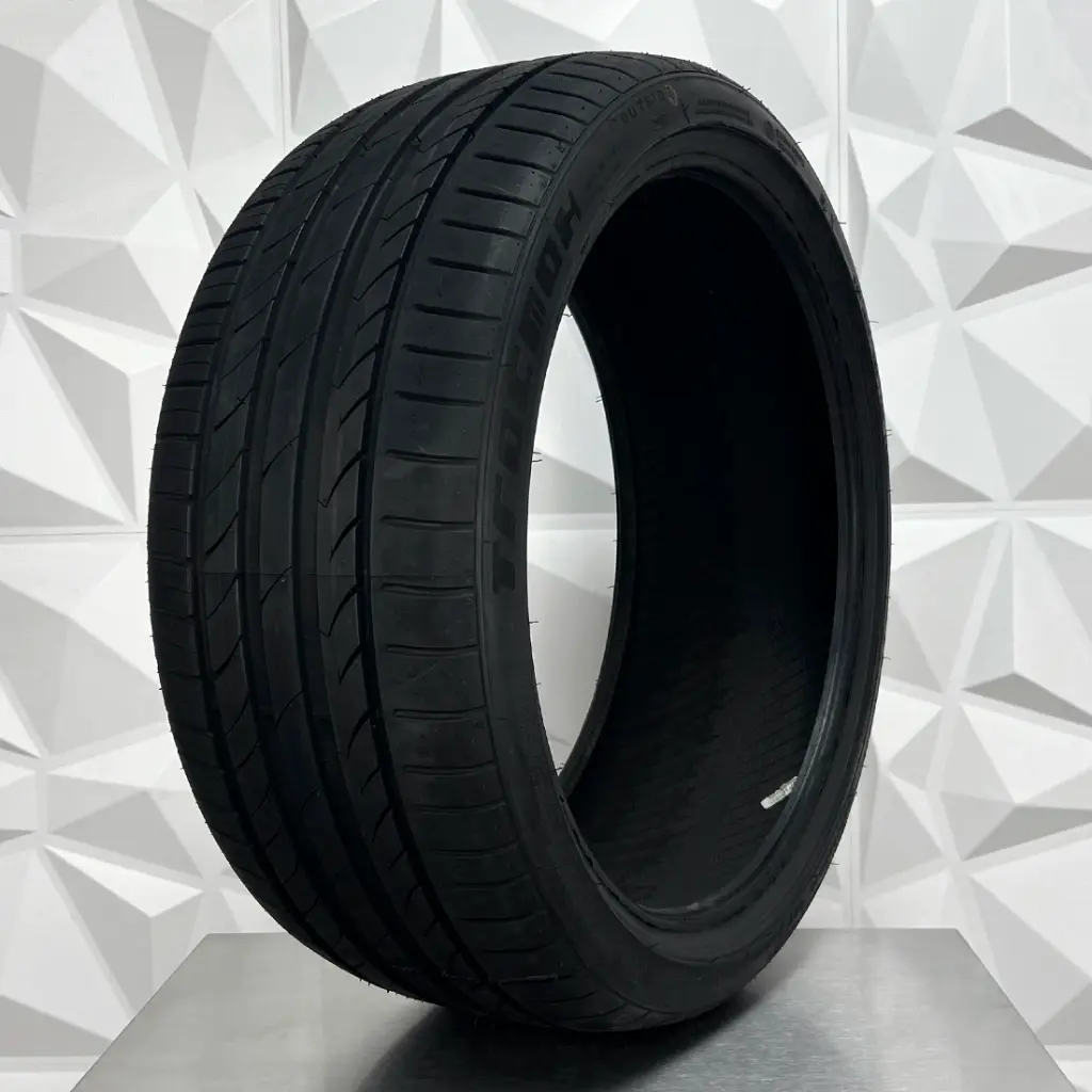 LLANTA TRACMAX 225/55R18 X-PRIVILO TX3 98VV